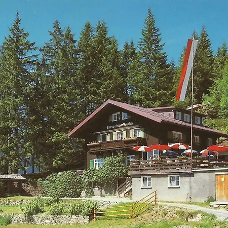 Penzion Gasthaus Kropfen Schruns